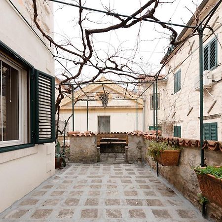Apartments Leo Κότορ Εξωτερικό φωτογραφία