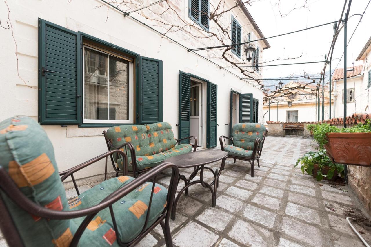 Apartments Leo Κότορ Εξωτερικό φωτογραφία